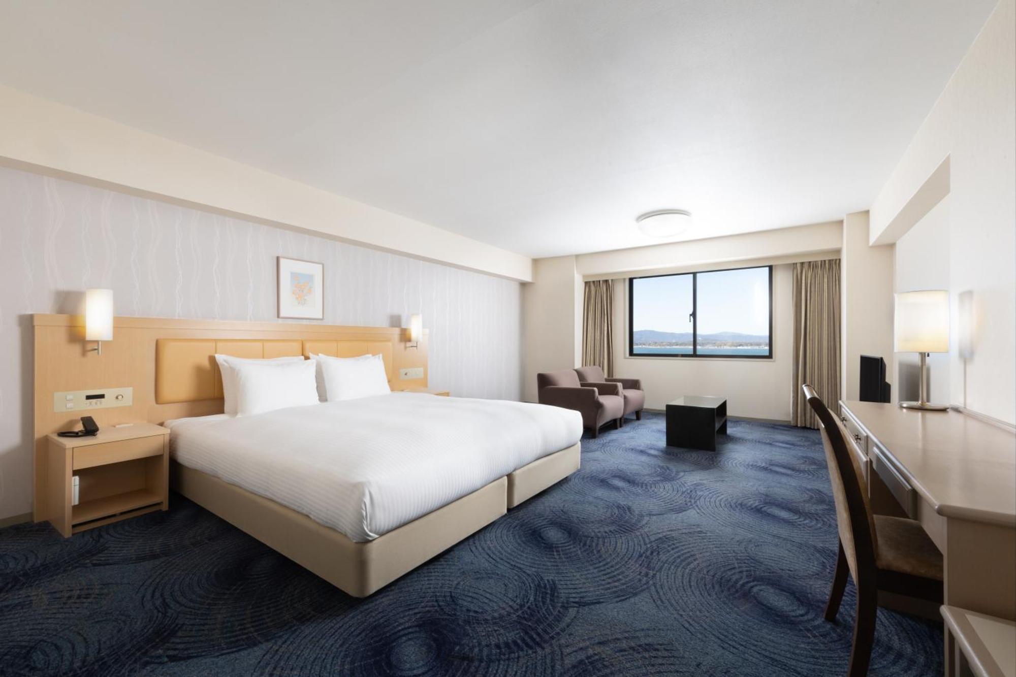 Grand Mercure Hamana &